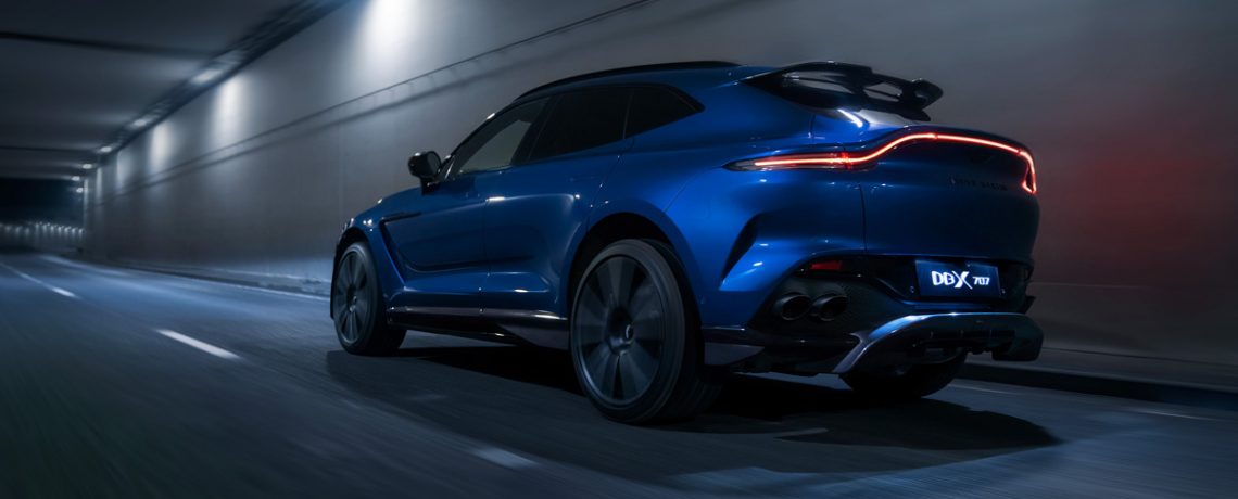 Aston Martin DBX707