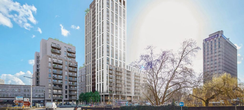 Plans to build Bristol's tallest building on a city centre site vacated by Debenhams when the retailer went into administration in 2021 will be decided next week