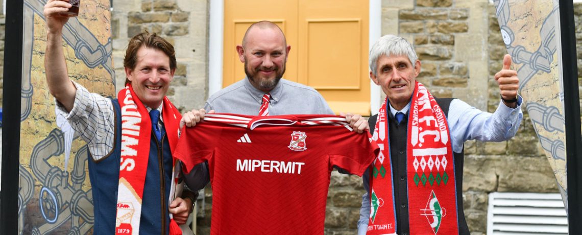 Arkell’s Brewery is continuing its 128-year relationship with Swindon Town – believed to be one of the oldest business relationships in English football.