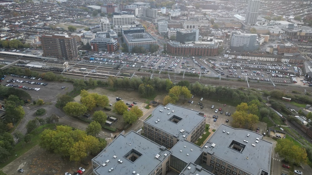 Swindon is continuing to punch above its weight in economic league tables. That was the message from civic leaders after the town ranked fourth in the Good Growth for Cities Index from Demos-PwC last week.