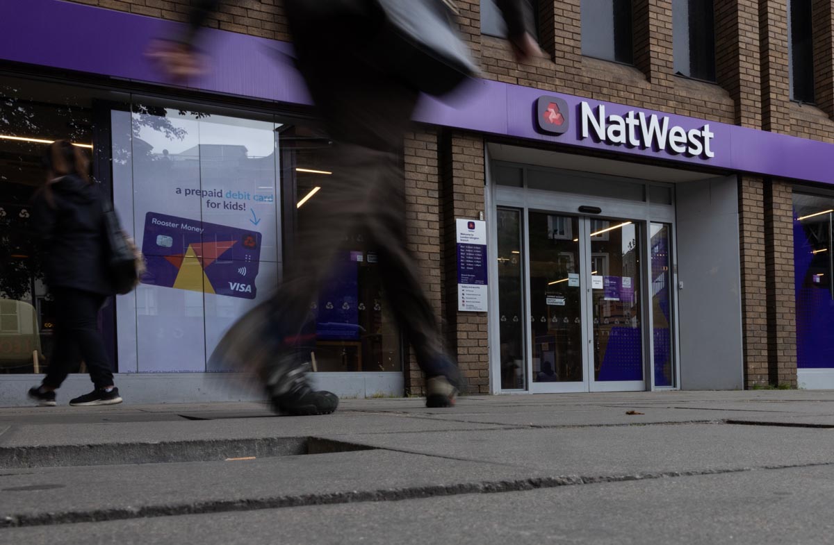 Private sector firms in the South West have welcomed a sharp upturn in new business intakes with a further expansion in output, according to the latest Regional Growth Tracker from NatWest.