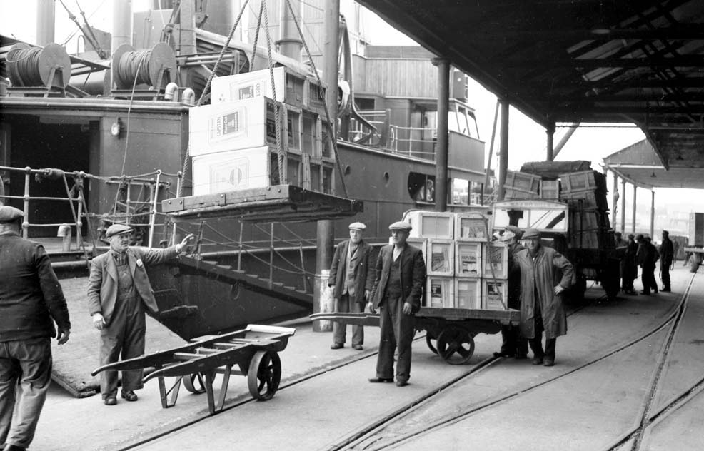 An event celebrating the history of Bristol on film accompanied by a full live orchestra will take place at Bristol Beacon on December 1