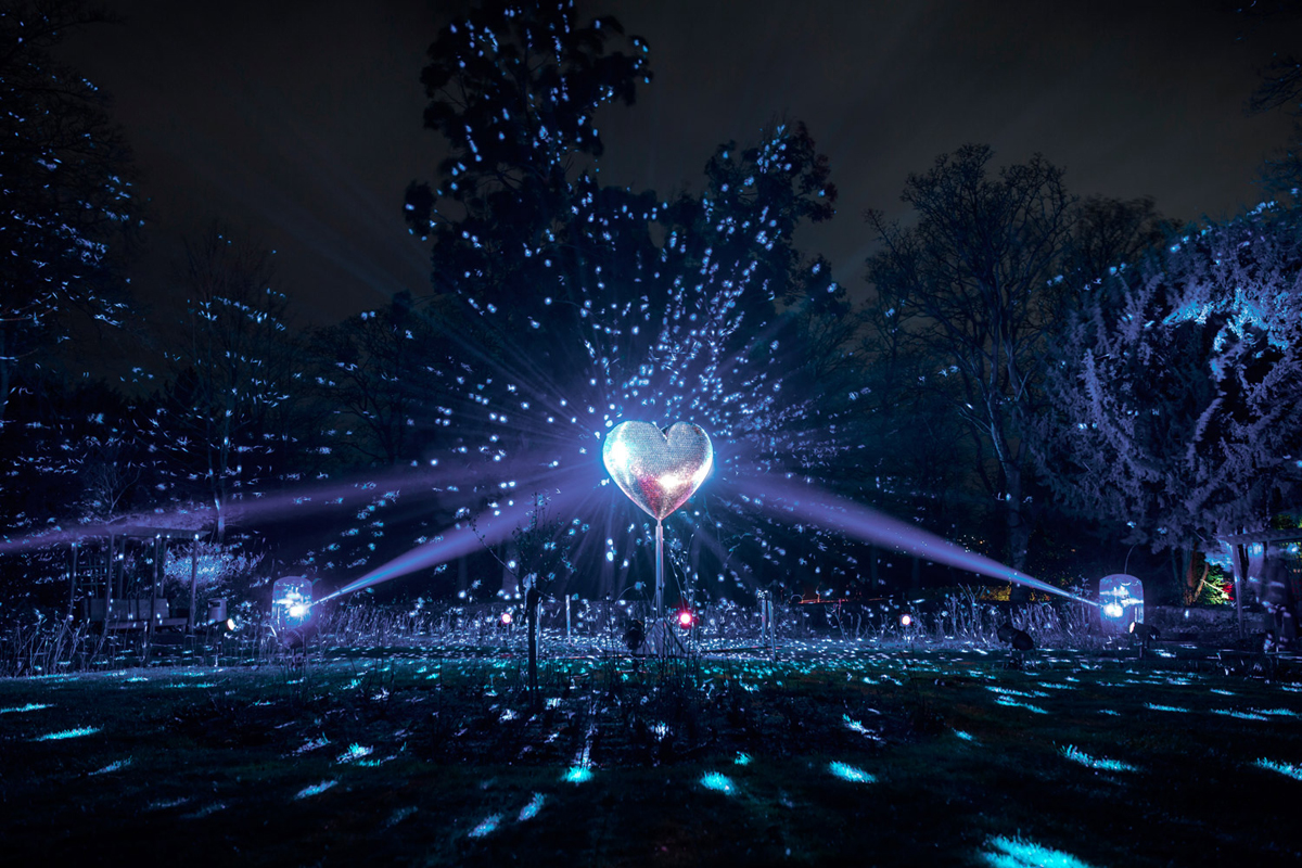Just in time for Valentine's Day selfies, a giant mirrorball heart is to feature at Bristol Light Festival 2025.