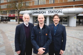 The UK's first co-operatively owned train operator, Go-op, launched a £2.6 million share offer in Swindon yesterday (Wednesday).