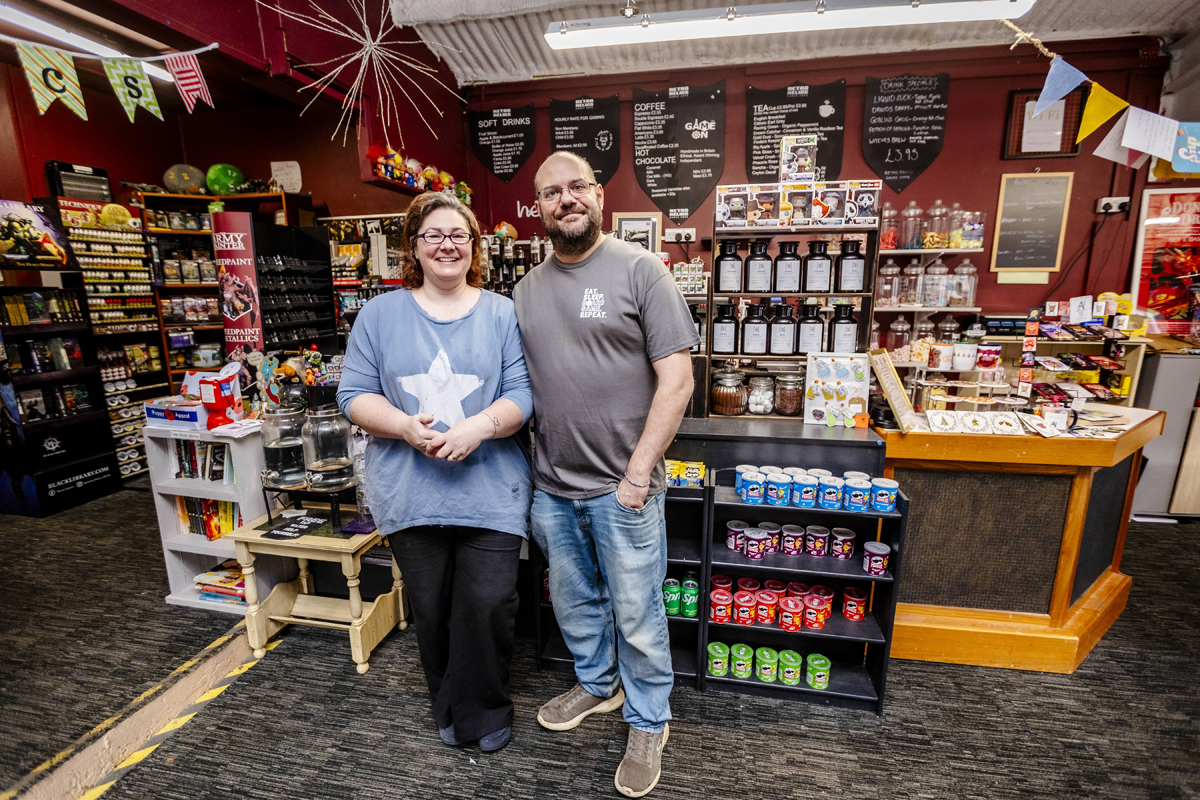 The couple behind a community gaming café in Market Lavington are celebrating their first complete year in business thanks to support they’ve received from the team at Wiltshire Rural Hubs.