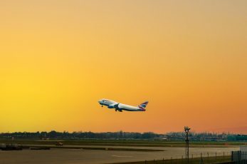 Business leaders in the Thames Valley have welcomed this morning's announcement by the government that a third runway will be built at Heathrow Airport.
