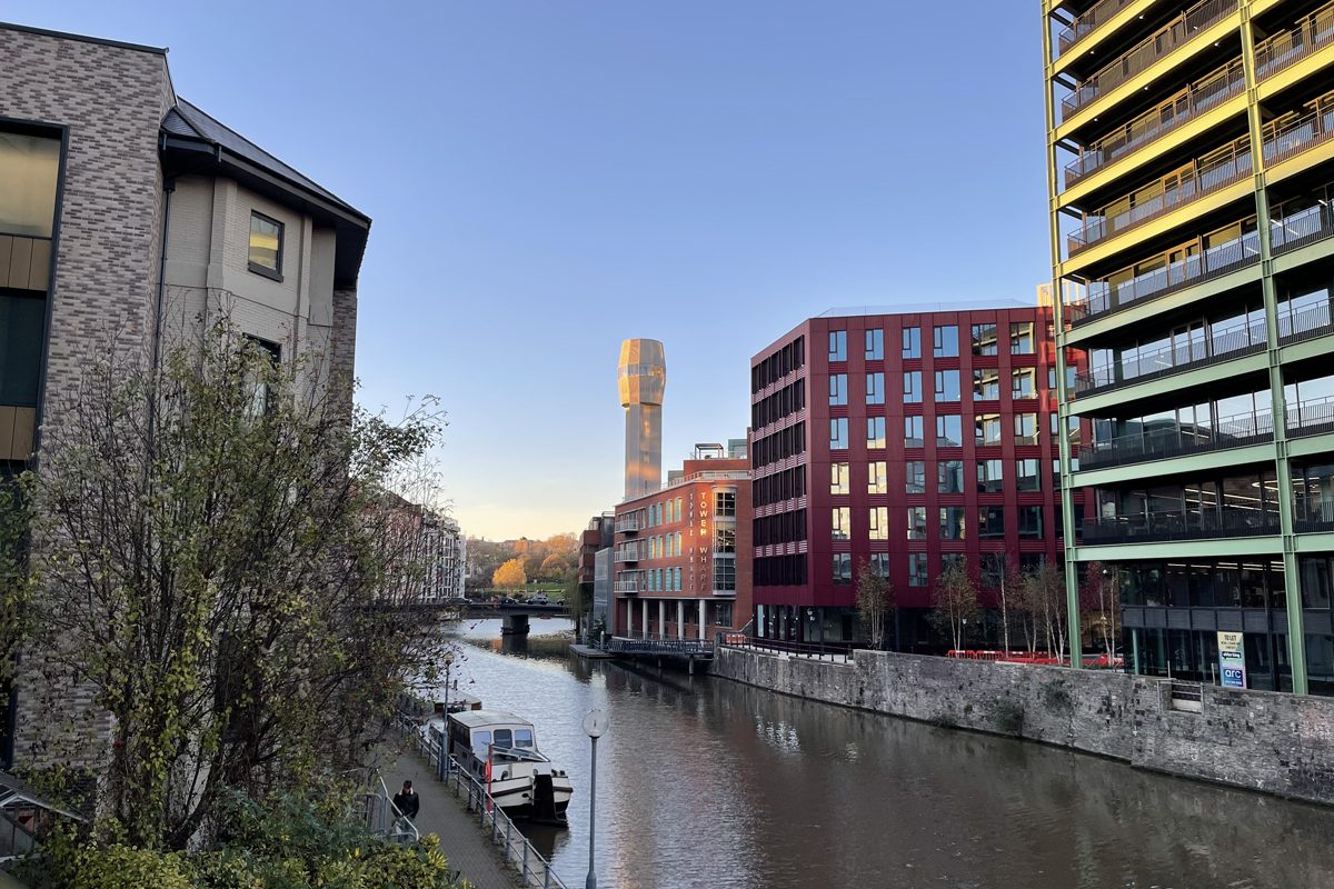 Three fifths of businesses in the South West expect their turnover to increase in 2025, while more than half say they will be more profitable, according to the latest Lloyds’ Business Barometer.