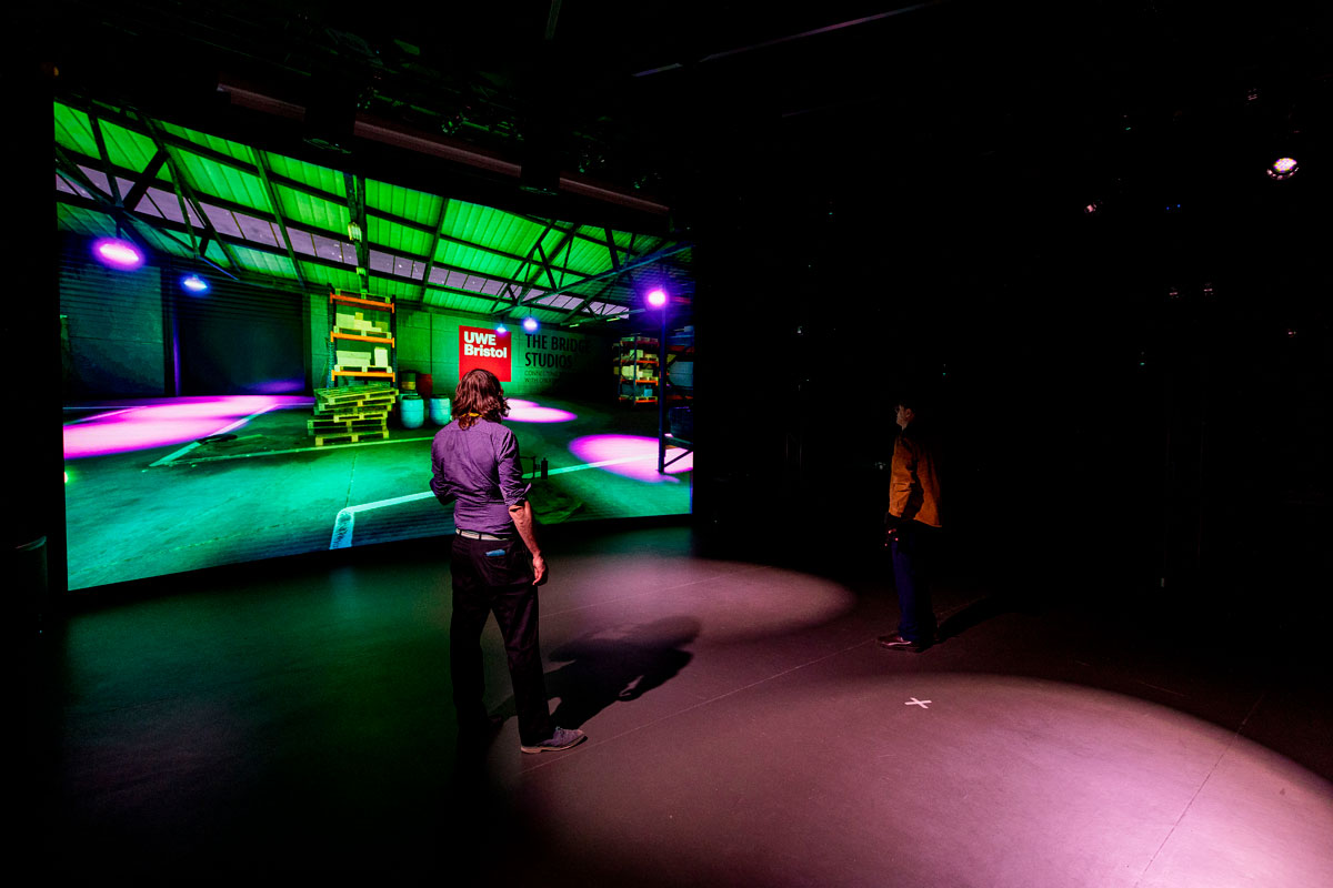 Musical gloves used by chart-topping musicians including Ariana Grande are to be further developed at a new laboratory in Bristol.