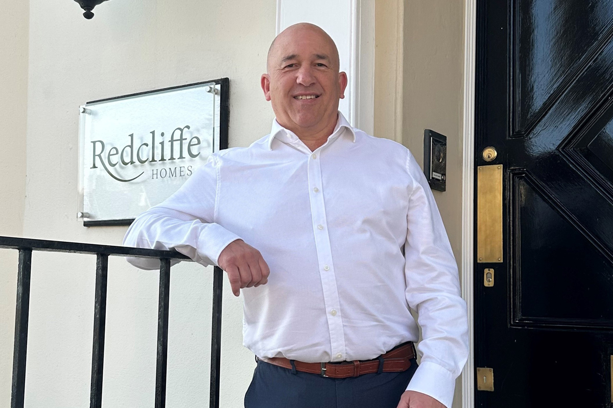 Independent house builder Redcliffe Homes has appointed Jon Burcombe as chief operating officer.