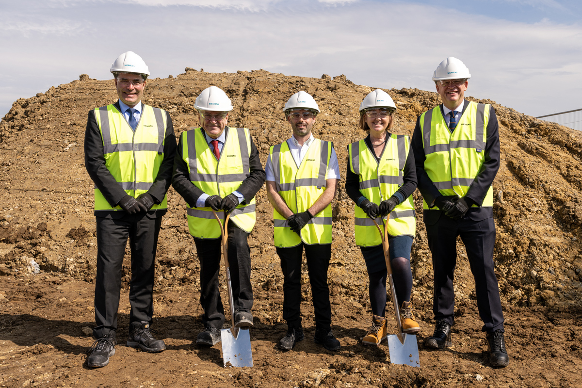 Work on a £100 million high-tech factory for the rail industry is underway in Chippenham.