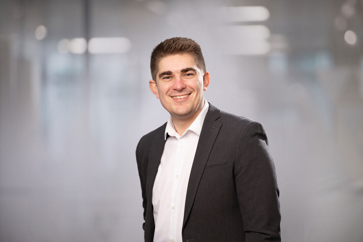 A new southern regional director of payroll covering Berkshire has been named by specialist business advisor Azets.