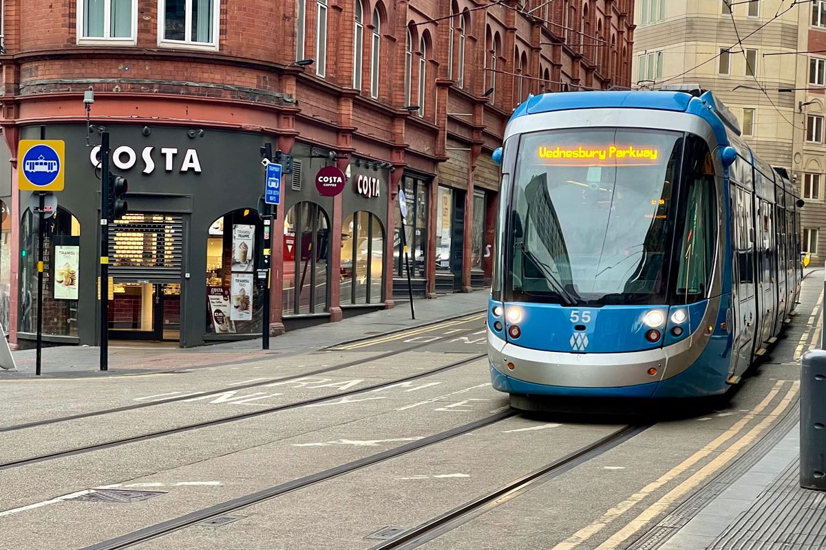 Plans for a new mass transit system connecting Bath with Wiltshire market towns has been unveiled.