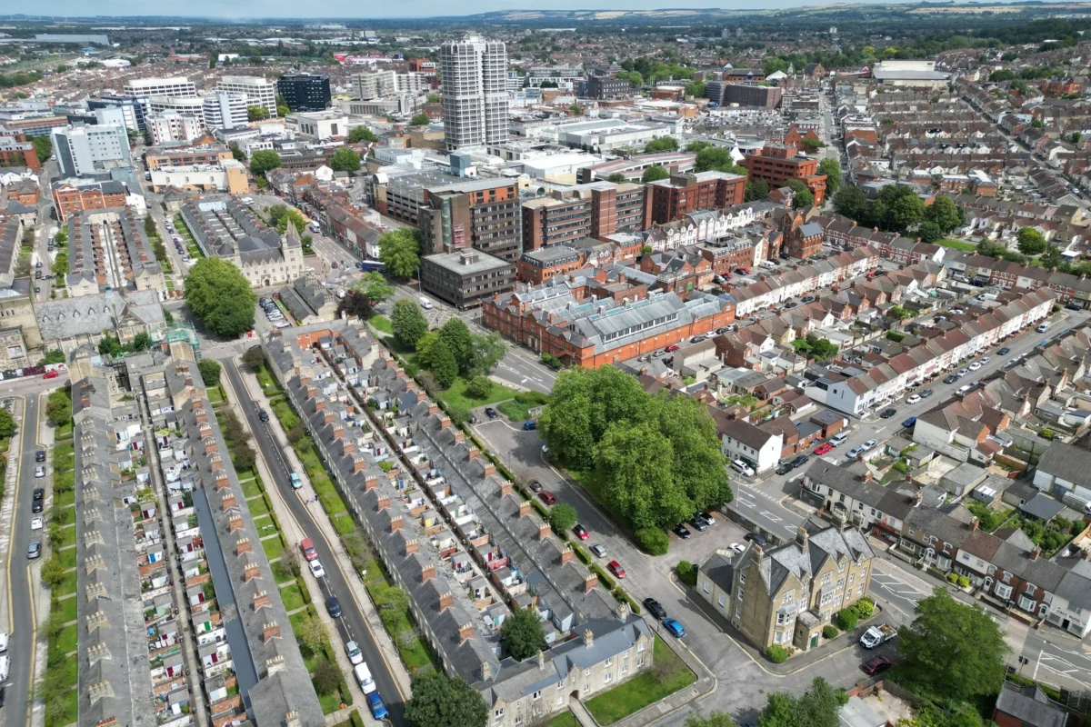 A "once-in-a-generation" devolution deal that would see Swindon join forces with councils in the Thames Valley region to benefit from billions of pounds in economic growth will be discussed by councillors over the next week.