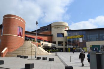 A retail and leisure complex in Swindon is to be demolished barely a decade after opening.