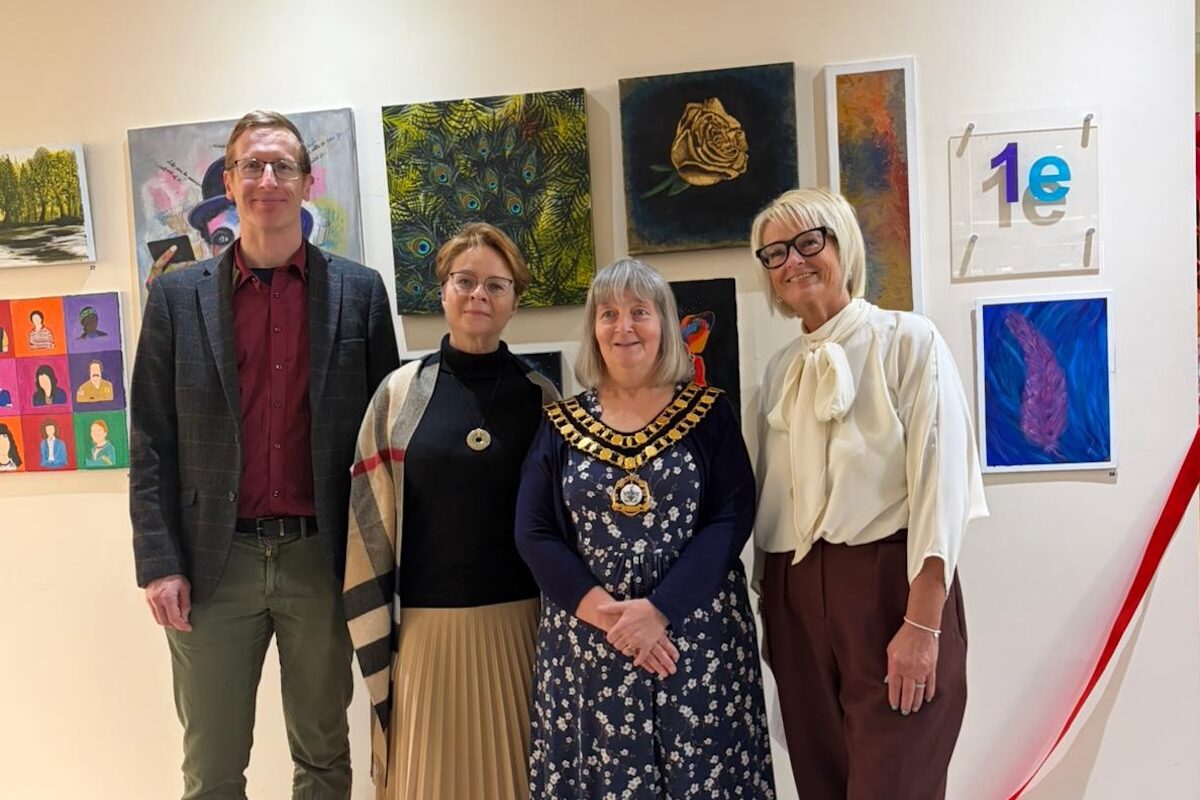 A Swindon business centre has announced that it will support Ipsum, the Swindon-based mental health and wellbeing charity, as its charity of the year.