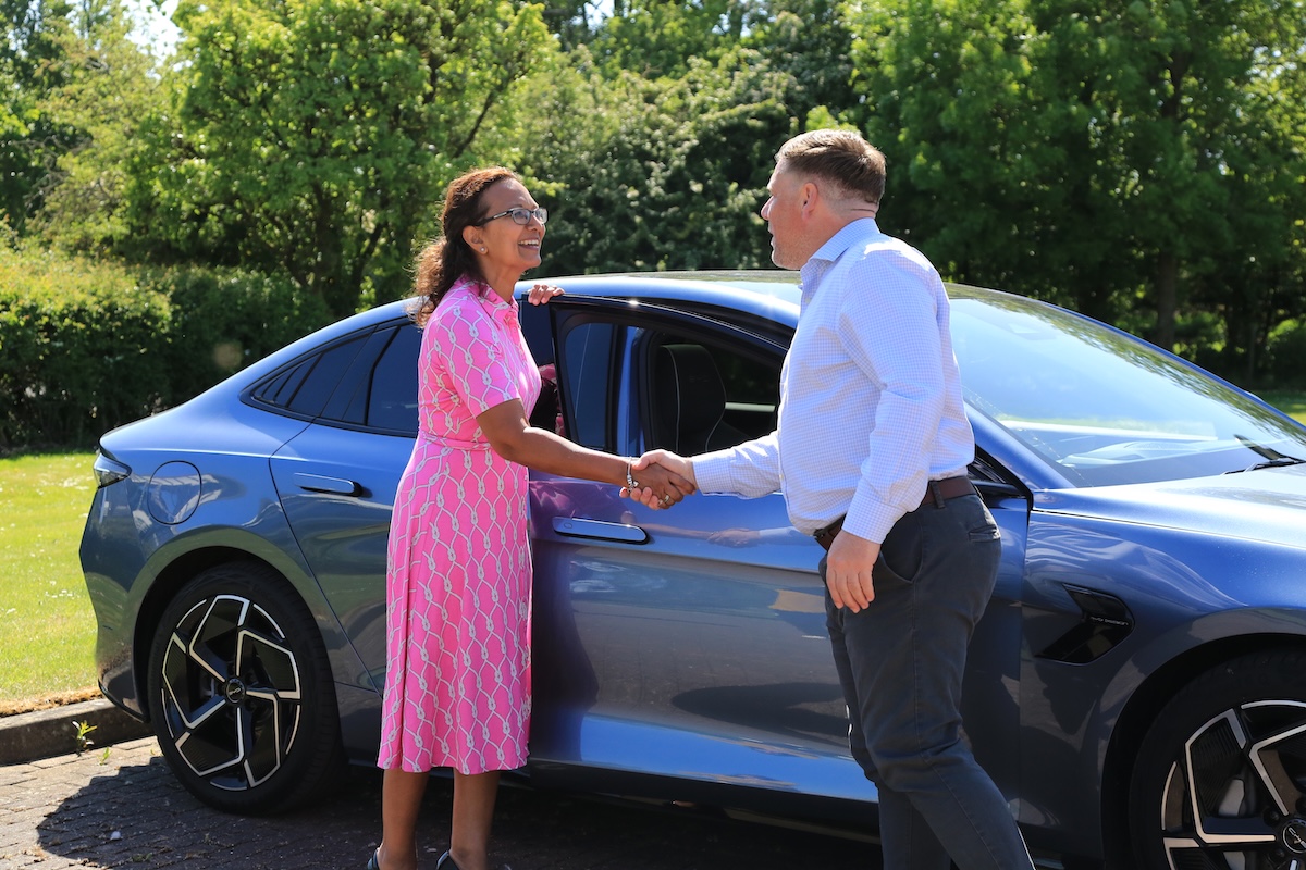 Swindon-based vehicle leasing company Arval UK has earned a Platinum Medal from EcoVadis, a globally-trusted provider of business sustainability ratings.