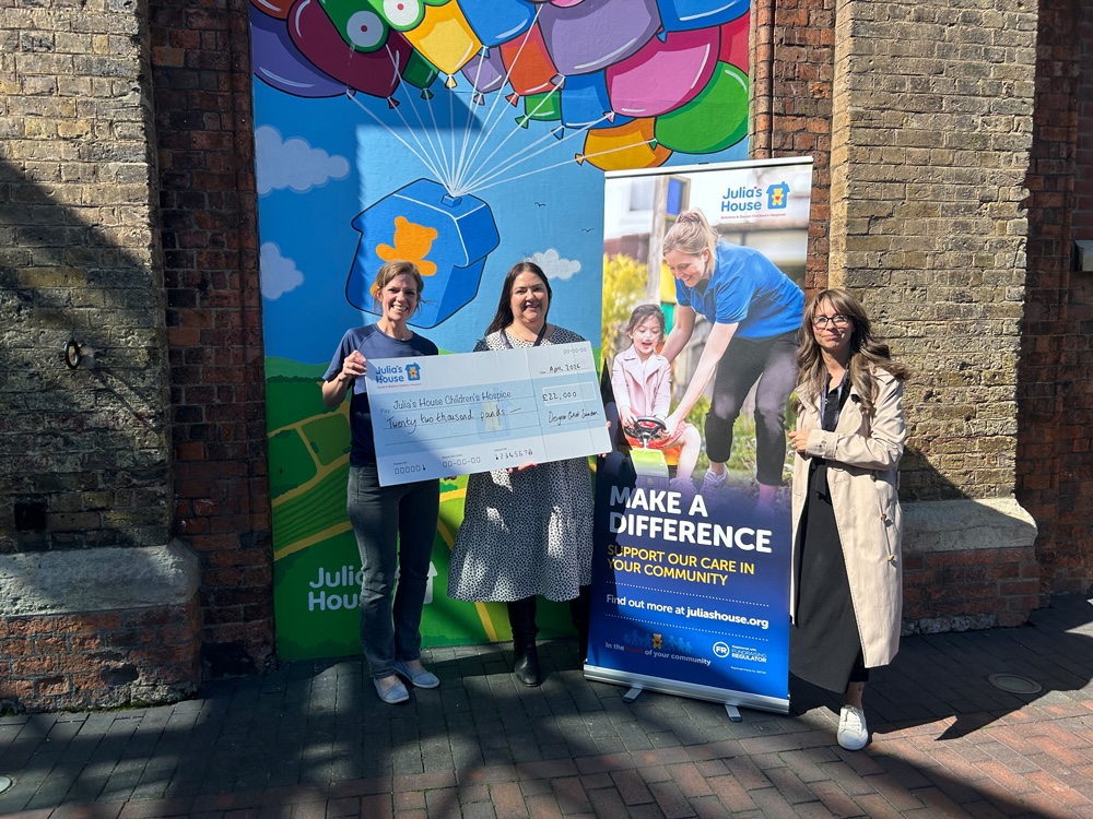 Destination shopping centre Frasers Plus Designer Outlet Swindon has confirmed it will continue supporting children’s hospice Julia’s House after raising £22,000 for the charity over the past three years.