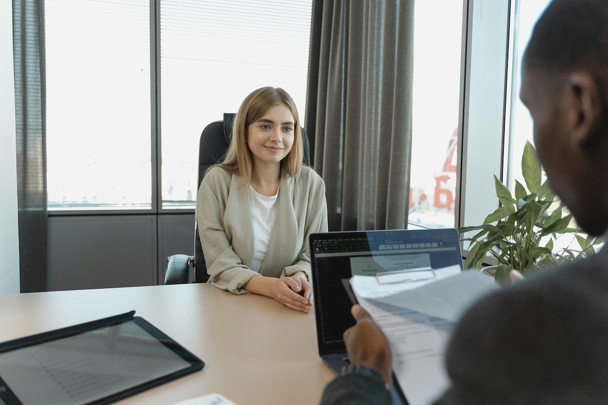 Permanent recruitment across the South of England fell sharply in April as rising uncertainty and softer business confidence continued to weigh on hiring decisions, according to the latest KPMG and REC Report on Jobs.