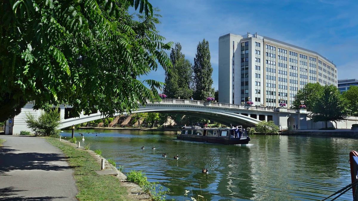 Privately-owned investment vehicle Topland Vintage Group has secured three lettings in quick succession at a landmark office building next to the River Thames in Reading.