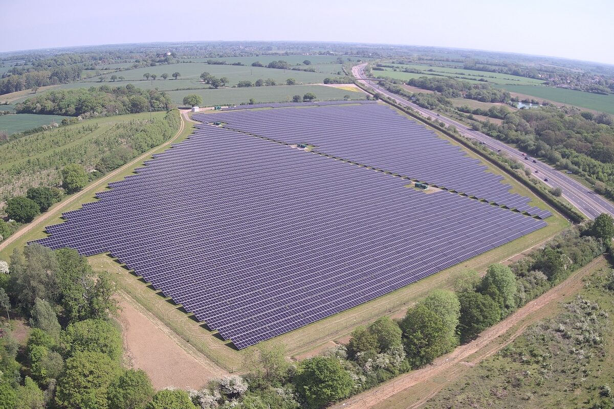 Bristol-based ethical bank Triodos has provided a £4.1 million loan to support Dunmow Solar, a 10MW ground-mounted solar farm near Great Dunmow in Essex.