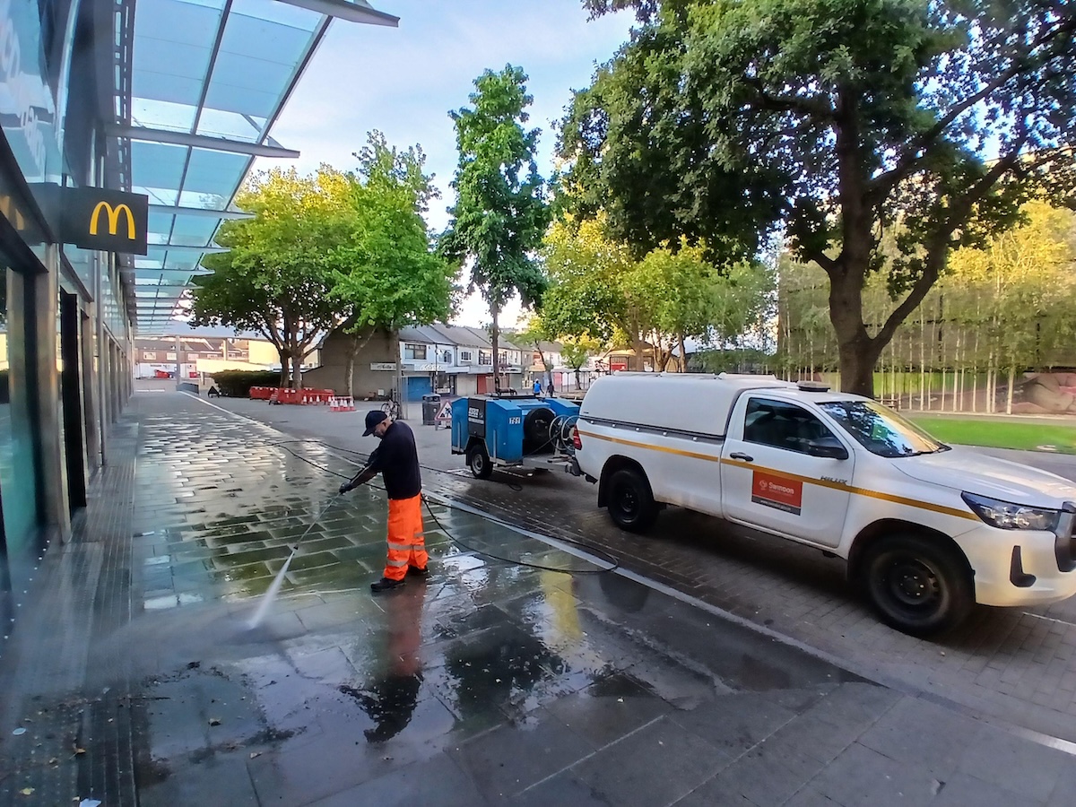 Power-washing of paved areas in Swindon town centre has begun as part of an ongoing public realm improvements being delivered through The Big Town Centre Clean-Up.