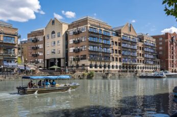 Four major new occupiers have taken around 55,000 sq ft at EMBARQ Redcliff Quay, Skelton Group’s landmark speculative office refurbishment on Bristol’s waterfront, bringing the building’s total occupancy up to 85 per cent at practical completion.